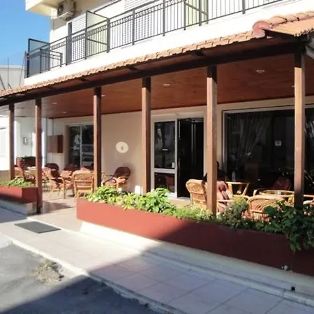 Evans Hotel