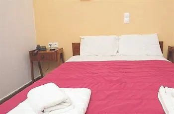 Hotel Evans 2*